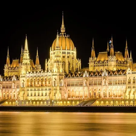 Principe Luxury Next To Parliament Apartment Budapest